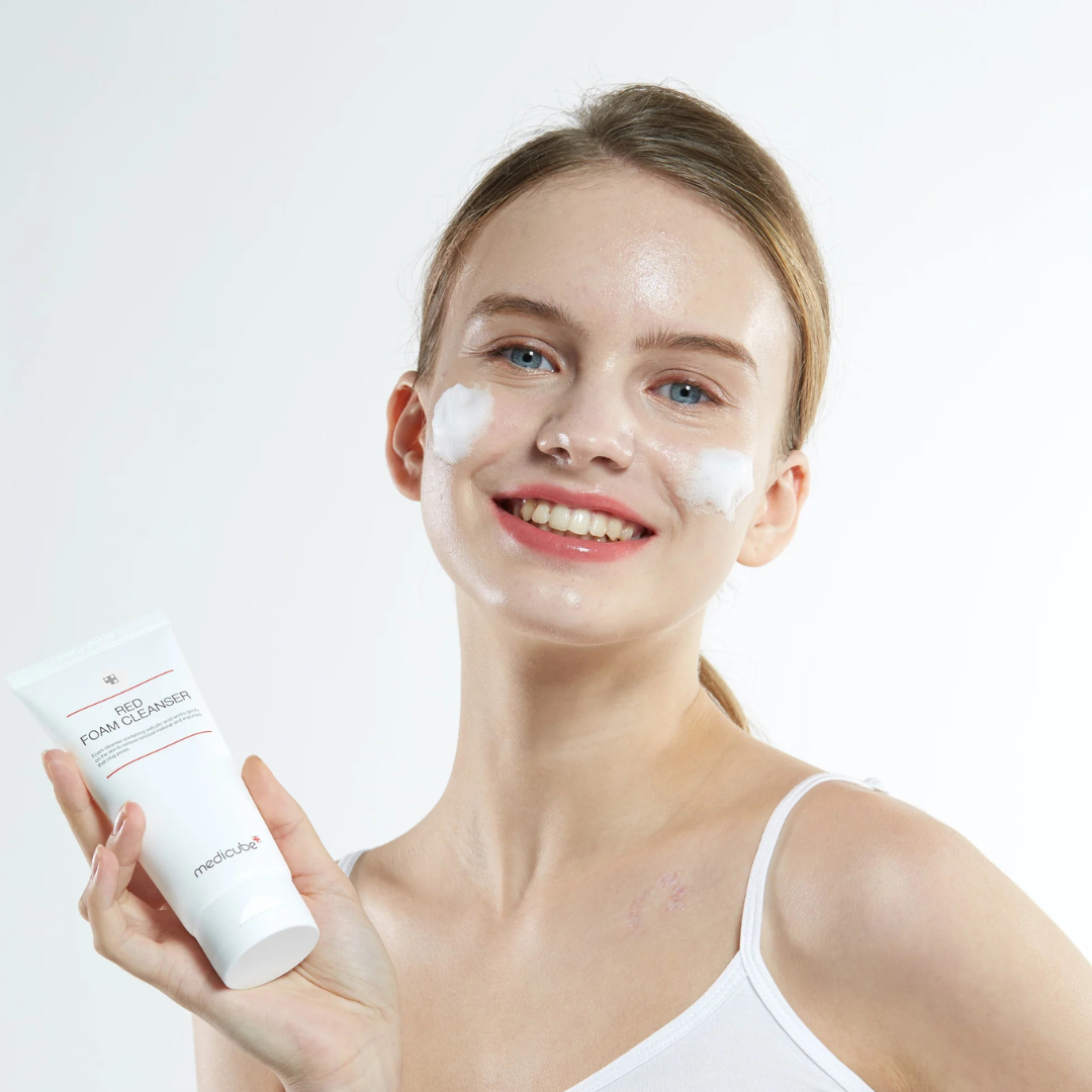 Red Foam Cleanser - 120 ml Medicube