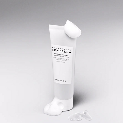Madagascar Centella Tone Brightening Cleansing Gel Foam - 125ml